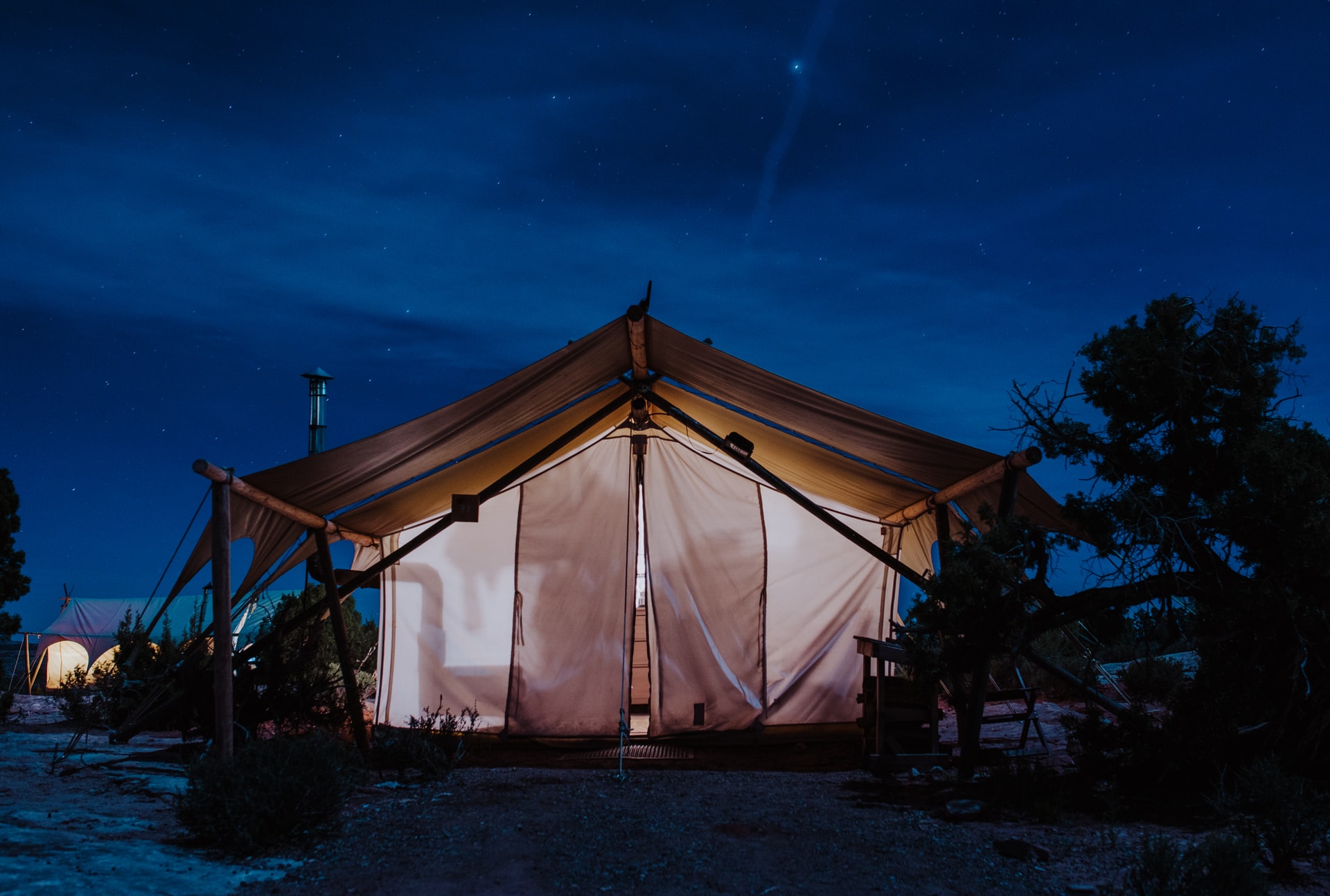 romantic tent